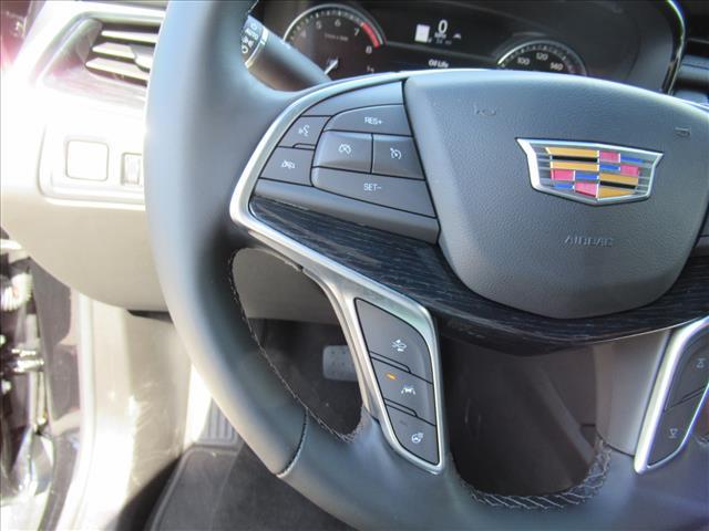 used 2025 Cadillac XT5 car, priced at $49,970