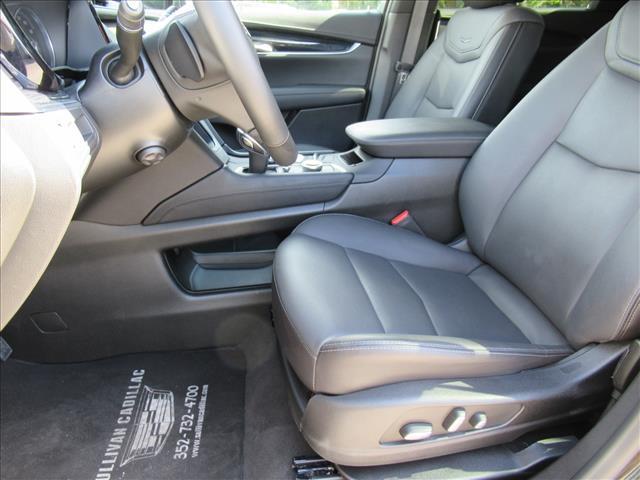 used 2025 Cadillac XT5 car, priced at $49,970