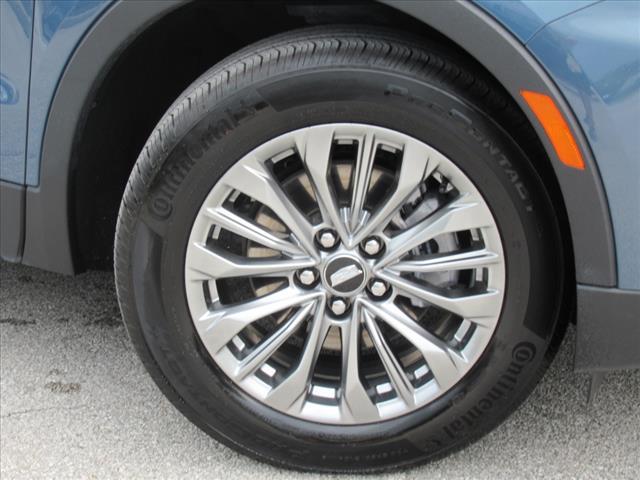 used 2025 Cadillac XT4 car, priced at $38,200