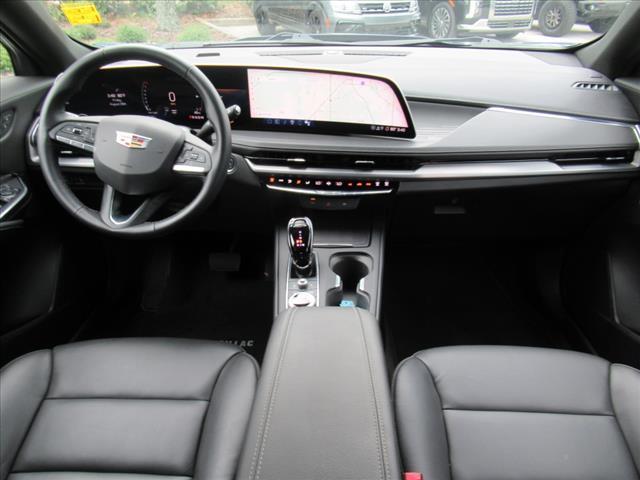 used 2025 Cadillac XT4 car, priced at $38,200