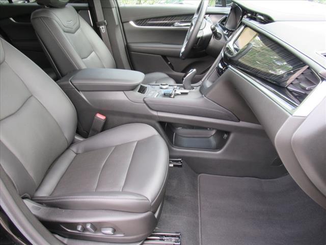 used 2023 Cadillac XT6 car, priced at $47,295