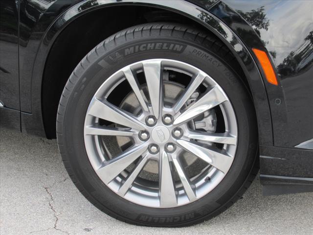 used 2023 Cadillac XT6 car, priced at $47,295