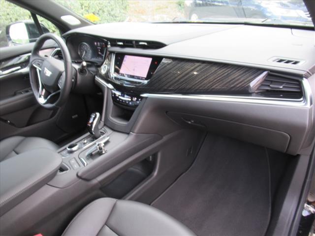 used 2023 Cadillac XT6 car, priced at $47,295
