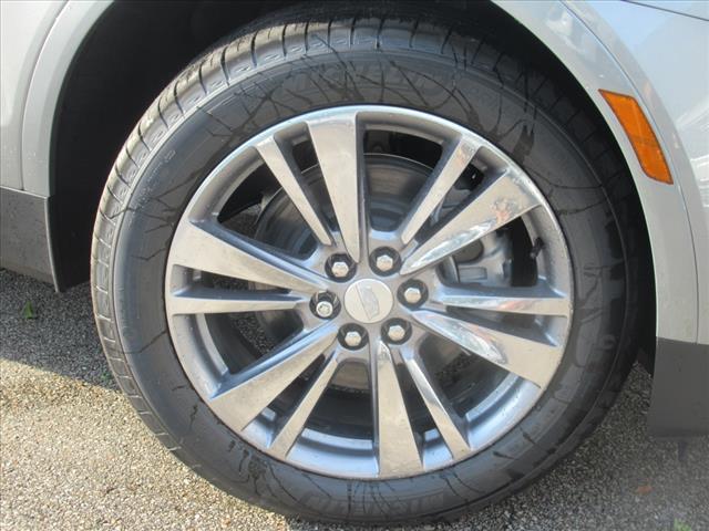 new 2025 Cadillac XT5 car, priced at $58,455