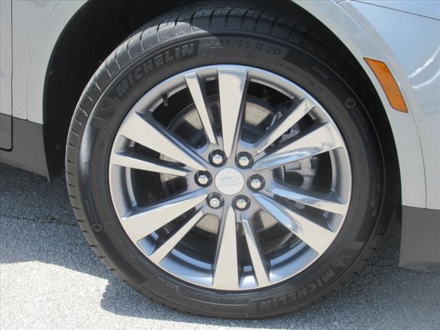 new 2025 Cadillac XT5 car, priced at $57,260