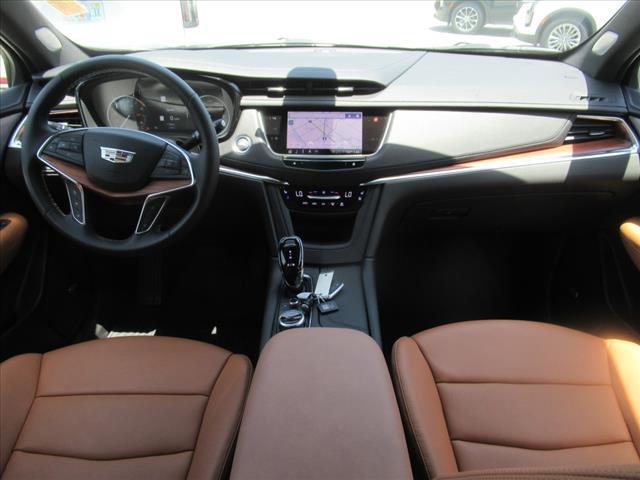 new 2025 Cadillac XT5 car, priced at $57,260