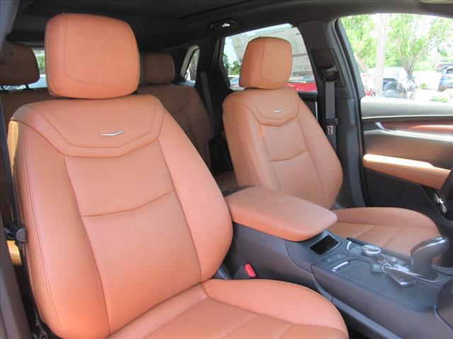new 2025 Cadillac XT5 car, priced at $57,260