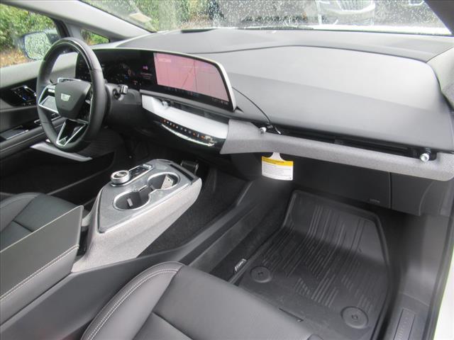 new 2025 Cadillac OPTIQ car, priced at $62,110