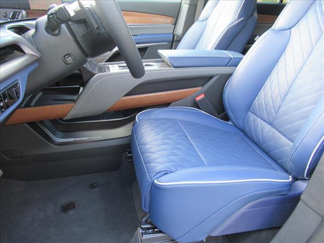 new 2026 Cadillac VISTIQ car, priced at $94,215