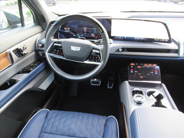 new 2026 Cadillac VISTIQ car, priced at $94,215