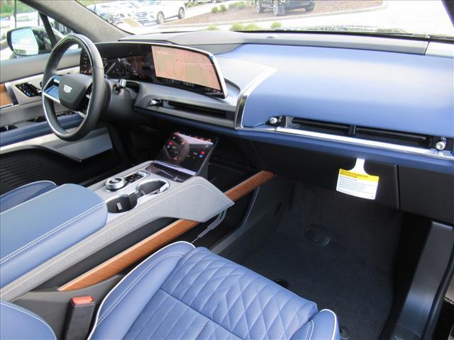 new 2026 Cadillac VISTIQ car, priced at $94,215