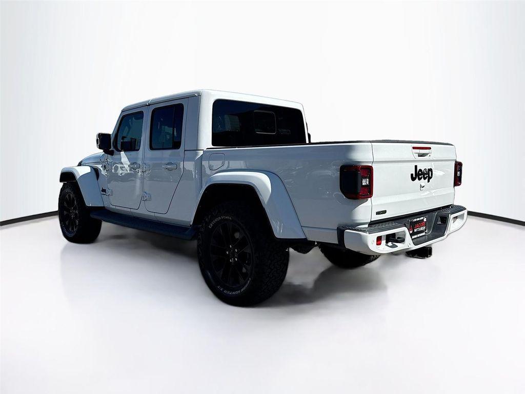 used 2021 Jeep Gladiator car, priced at $28,500