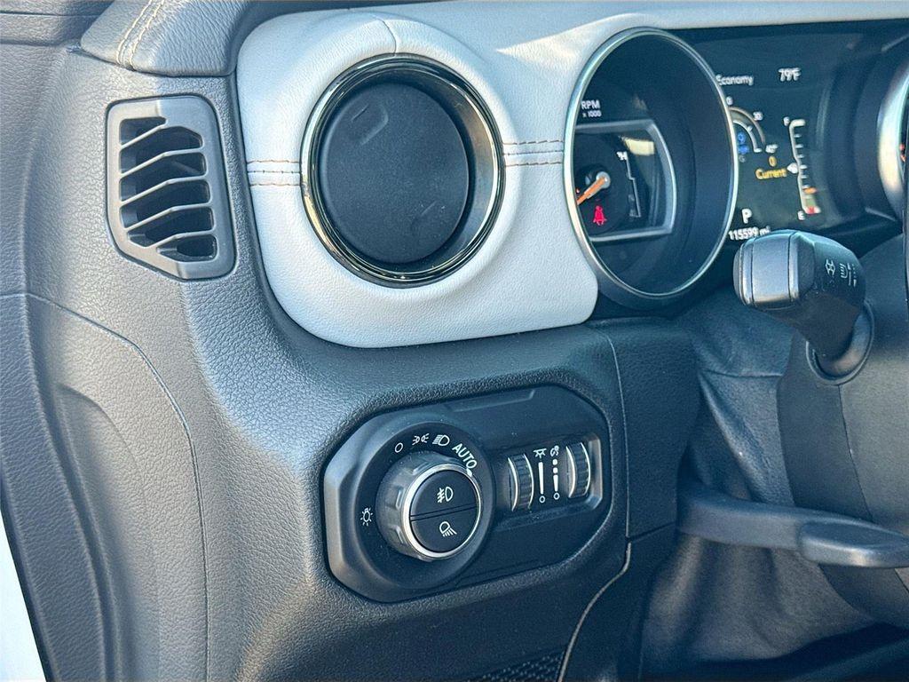 used 2021 Jeep Gladiator car, priced at $28,500