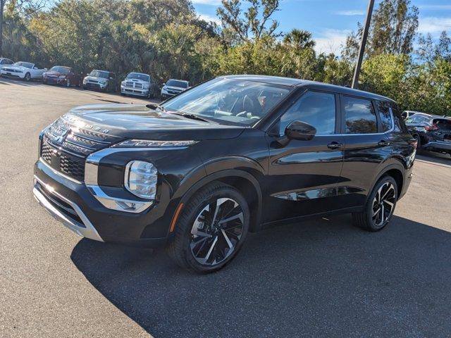 new 2024 Mitsubishi Outlander car, priced at $26,900