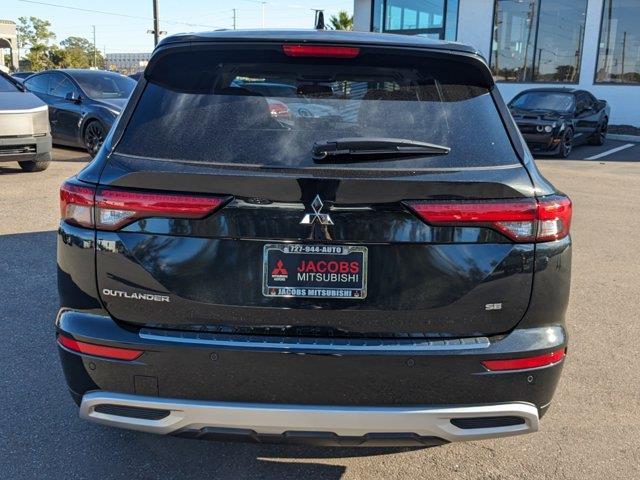 new 2024 Mitsubishi Outlander car, priced at $36,685