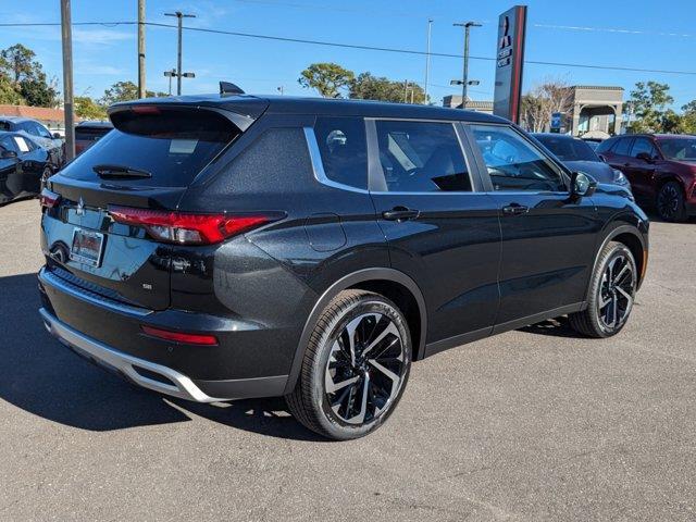 new 2024 Mitsubishi Outlander car, priced at $36,685