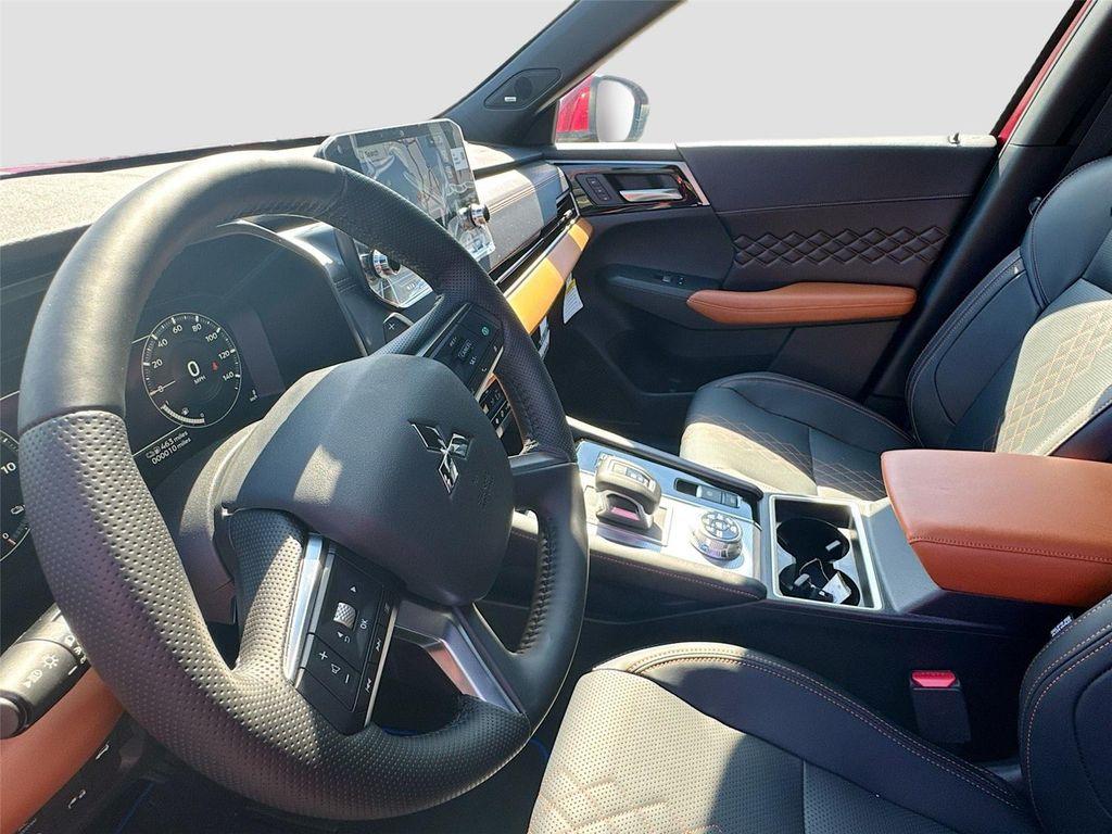 new 2025 Mitsubishi Outlander PHEV car, priced at $46,365