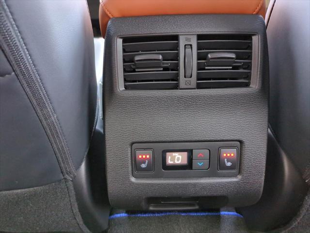 new 2025 Mitsubishi Outlander PHEV car, priced at $44,615