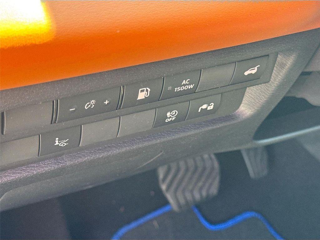 new 2025 Mitsubishi Outlander PHEV car, priced at $46,365