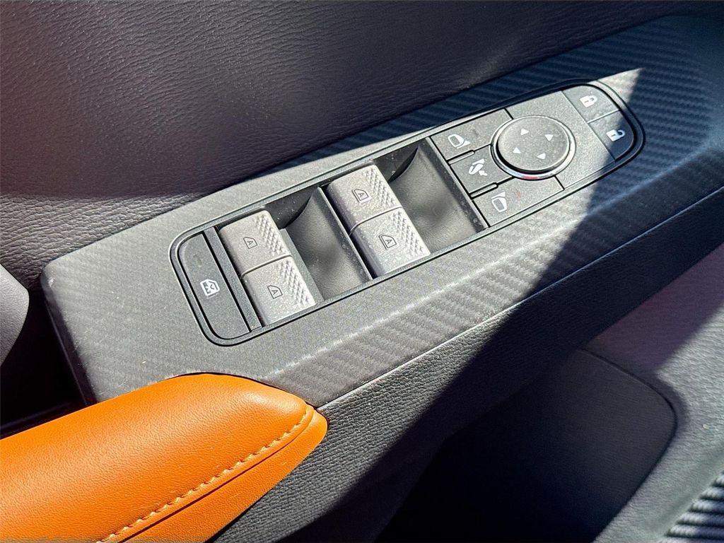 new 2025 Mitsubishi Outlander PHEV car, priced at $46,365