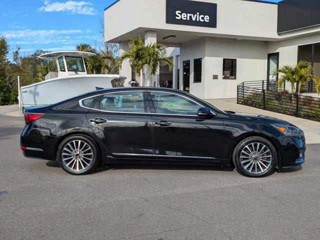 used 2017 Kia Cadenza car, priced at $12,990