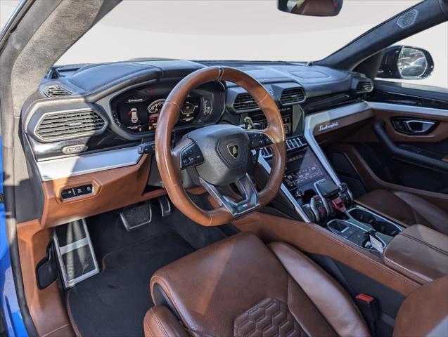 used 2019 Lamborghini Urus car, priced at $196,000