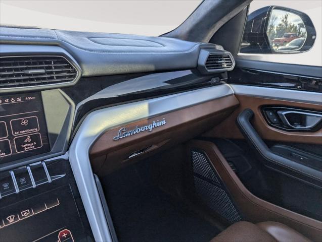 used 2019 Lamborghini Urus car, priced at $167,000