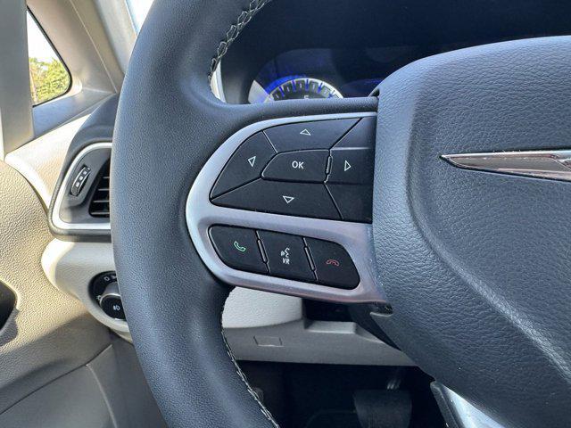 used 2022 Chrysler Pacifica car, priced at $23,726
