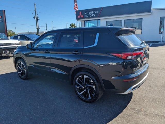 new 2024 Mitsubishi Outlander car, priced at $33,790