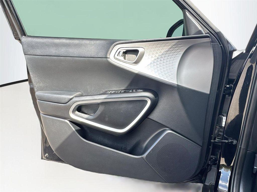 used 2022 Kia Soul car, priced at $15,602