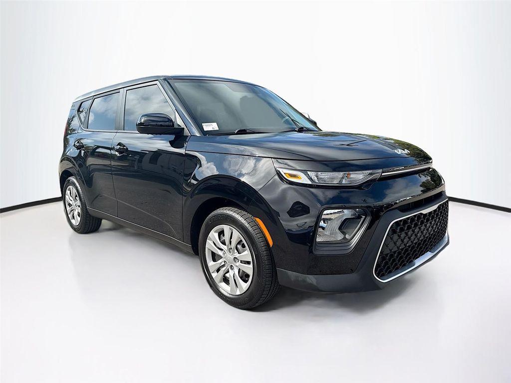 used 2022 Kia Soul car, priced at $15,602