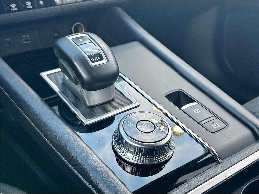 used 2024 Mitsubishi Outlander car, priced at $21,995