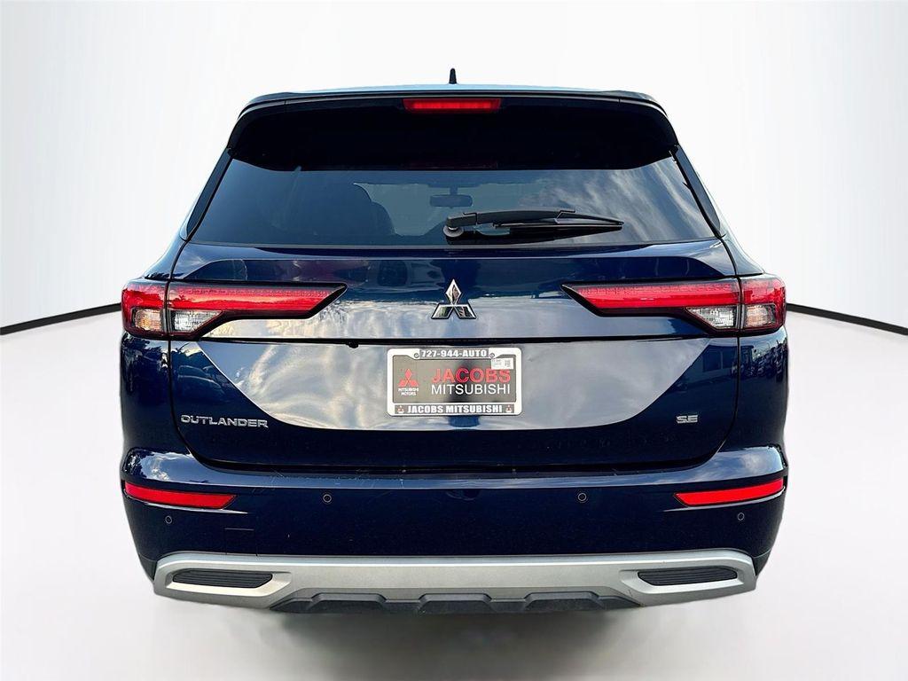 used 2024 Mitsubishi Outlander car, priced at $21,995
