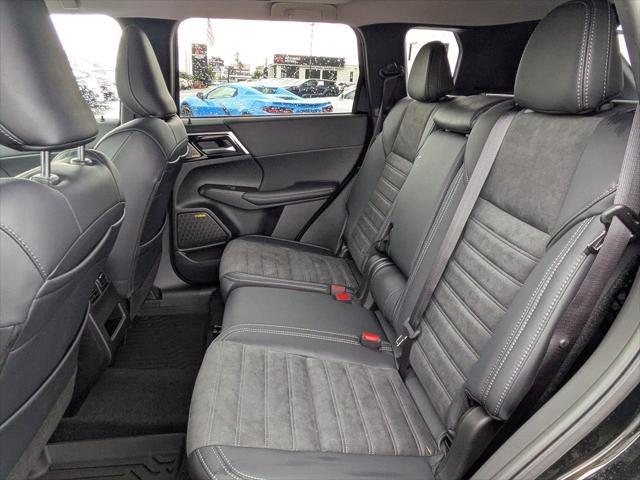 new 2025 Mitsubishi Outlander car, priced at $34,640