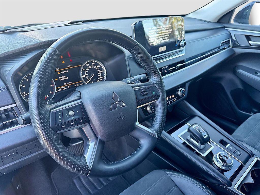 used 2024 Mitsubishi Outlander car, priced at $23,000