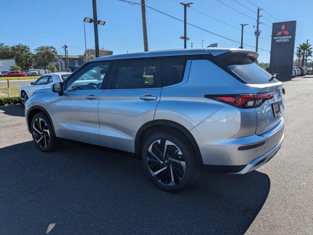 new 2024 Mitsubishi Outlander car, priced at $36,090