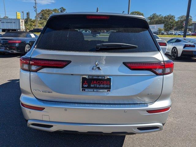 new 2024 Mitsubishi Outlander car, priced at $36,090