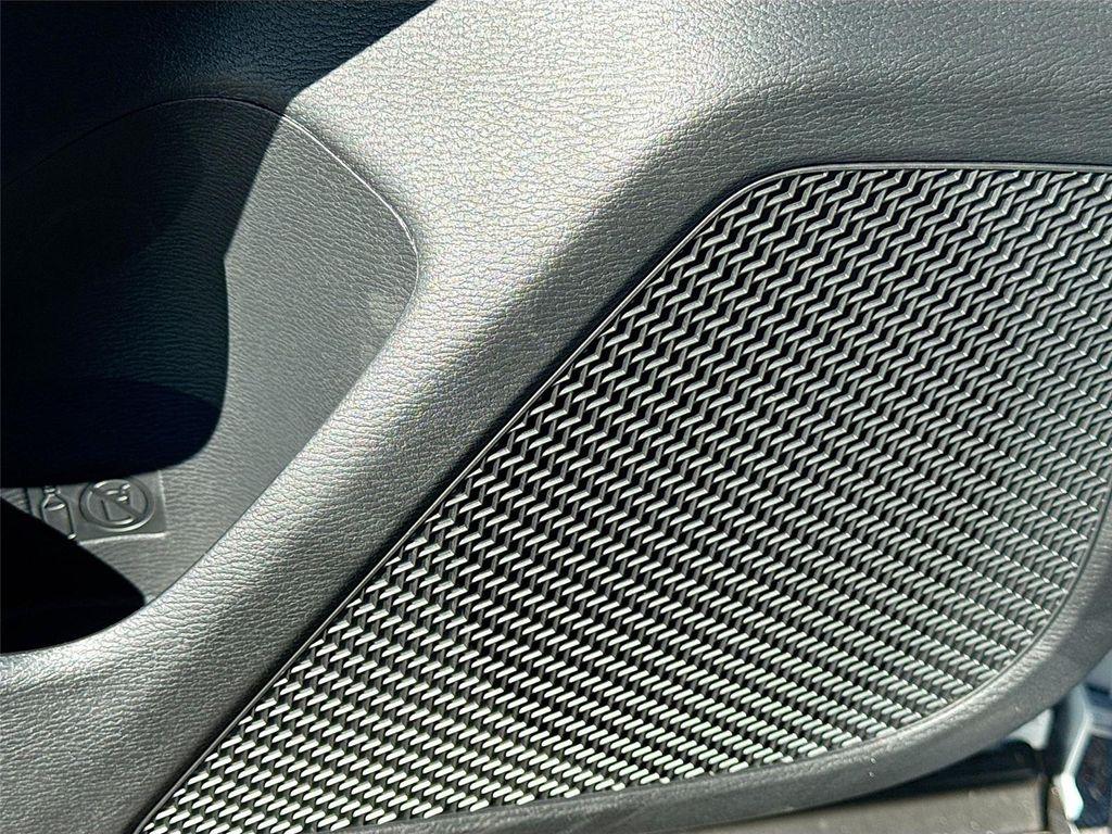 new 2025 Mitsubishi Outlander PHEV car, priced at $43,265