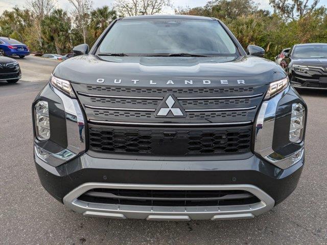 new 2024 Mitsubishi Outlander car