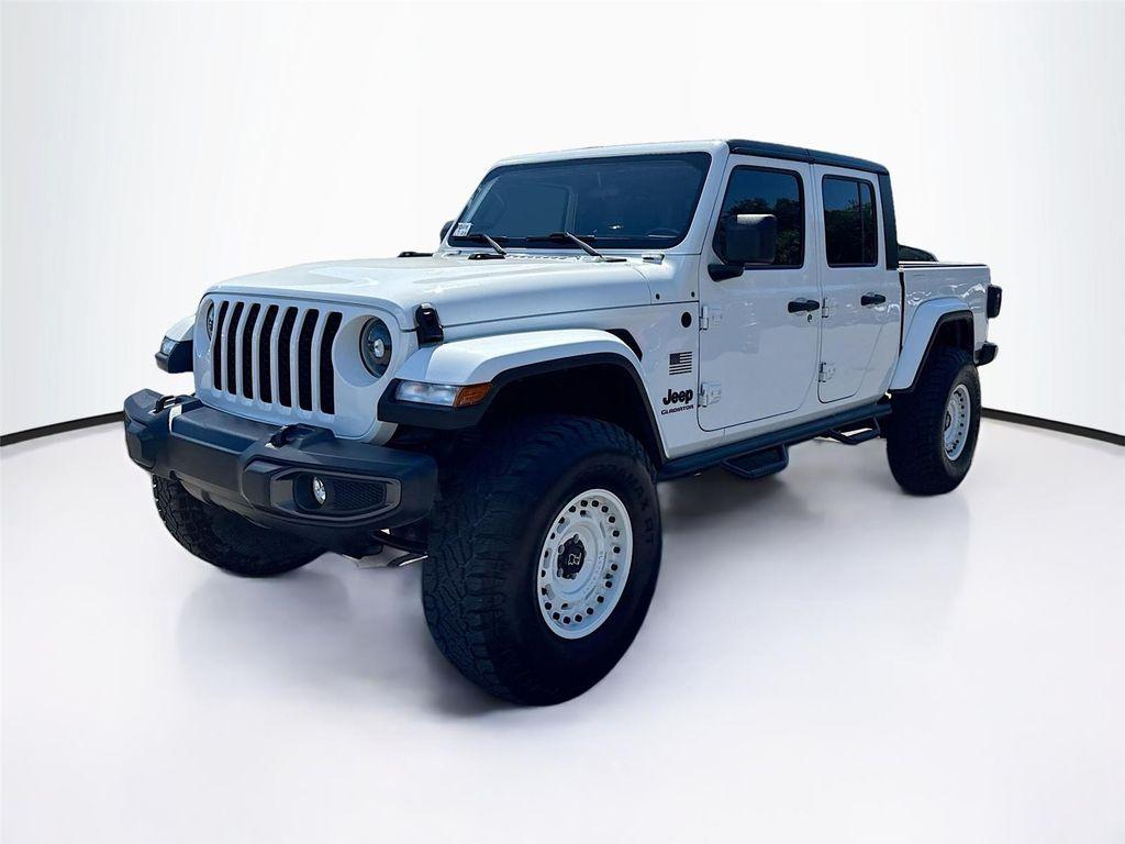 used 2022 Jeep Gladiator car, priced at $29,500