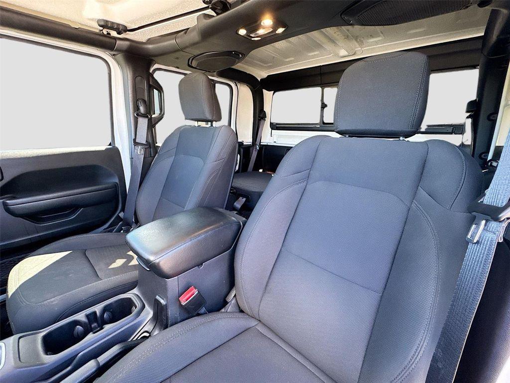 used 2022 Jeep Gladiator car, priced at $29,500