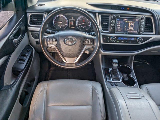 used 2015 Toyota Highlander car, priced at $18,200