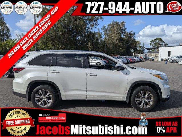 used 2015 Toyota Highlander car, priced at $17,995