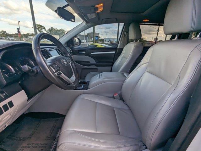 used 2015 Toyota Highlander car, priced at $18,200