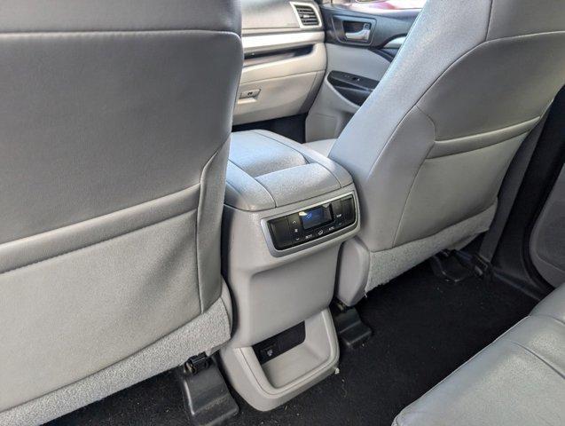 used 2015 Toyota Highlander car, priced at $17,995