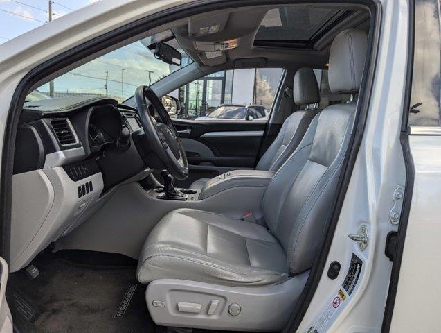 used 2015 Toyota Highlander car, priced at $17,995