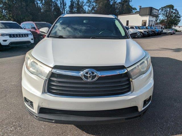 used 2015 Toyota Highlander car, priced at $18,200