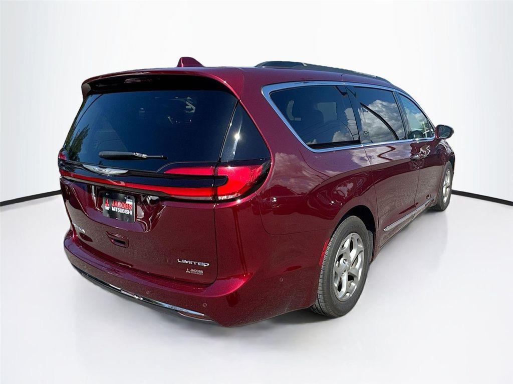 used 2022 Chrysler Pacifica car, priced at $24,100