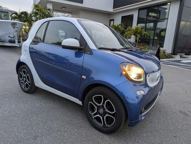 used 2016 smart ForTwo car, priced at $11,995