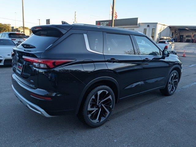 new 2024 Mitsubishi Outlander car, priced at $29,600